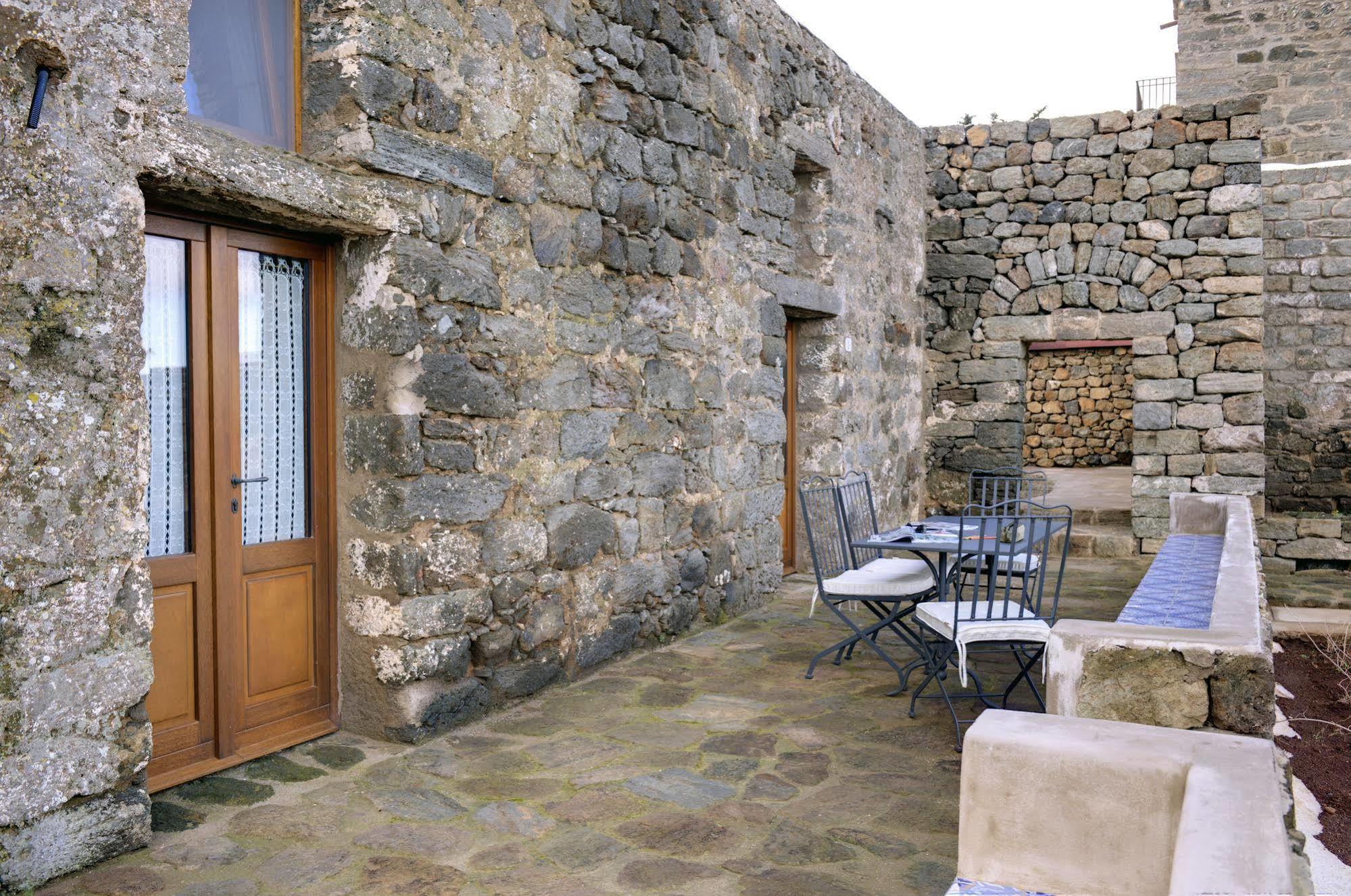 Acropoli *